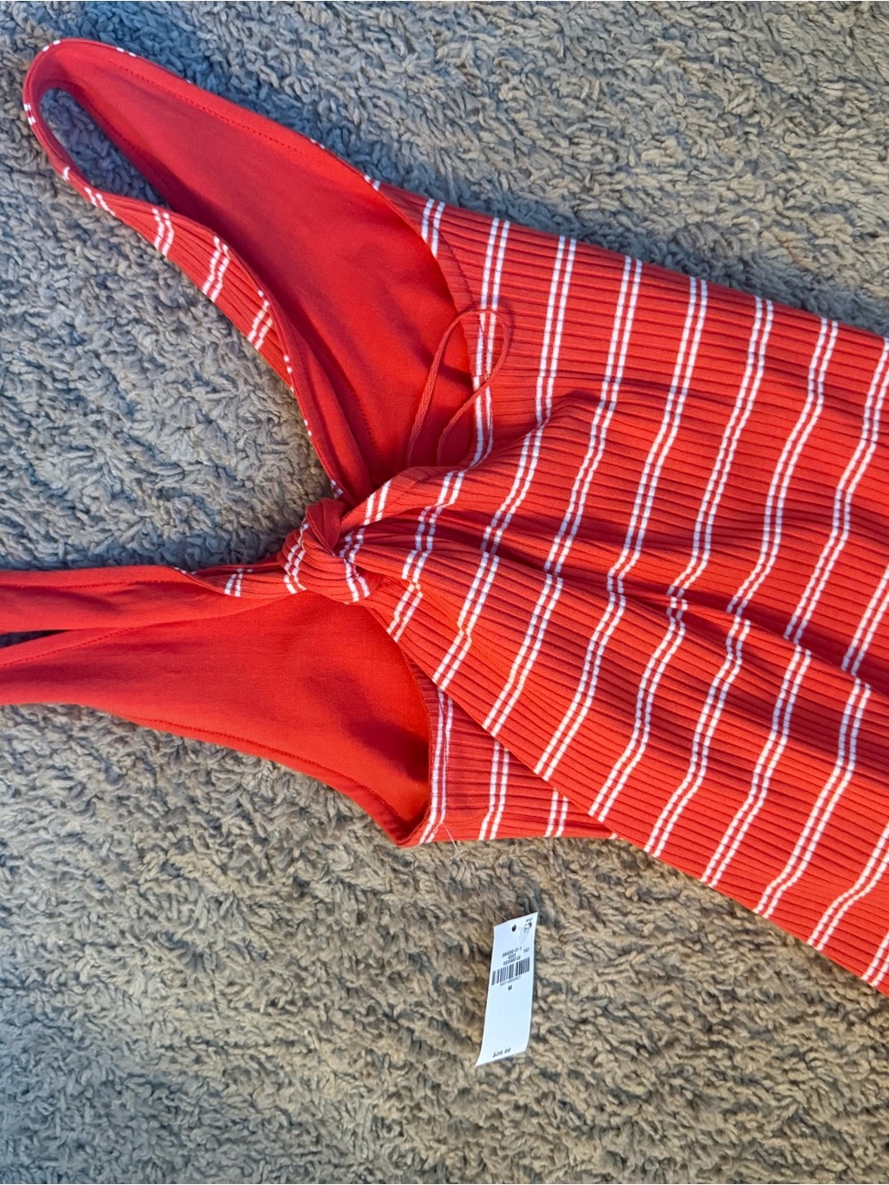 Red Striped V-Back Ribbed top - Picture 3 of 3